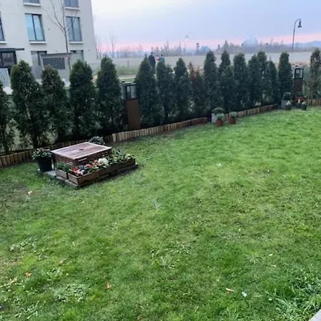 Διαμέρισμα Krejcarek Garden *